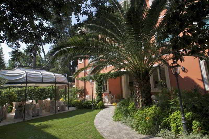 Hotel Viscardo Forte dei Marmi Kültér fotó